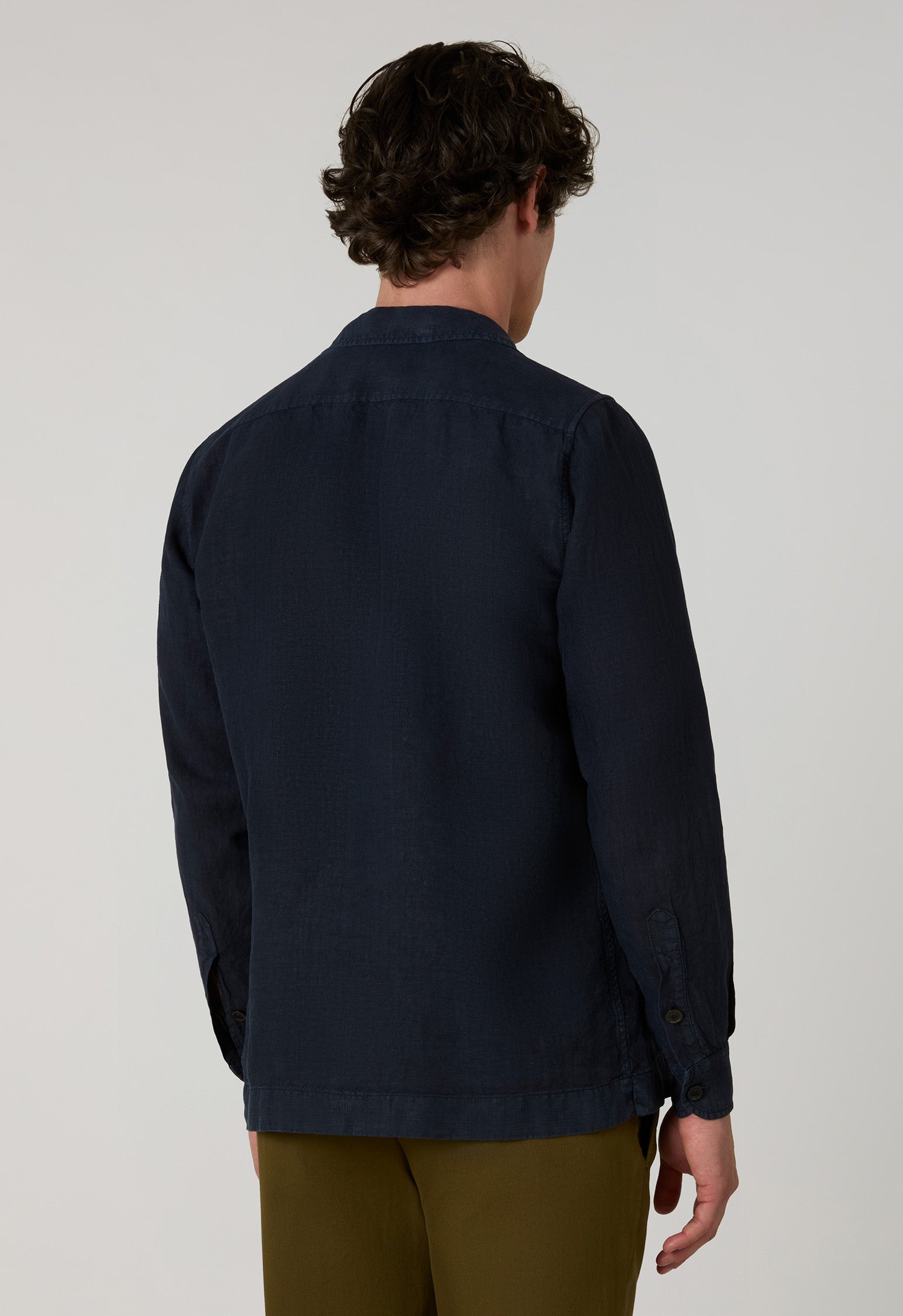 Overshirt Painter in lino tinto in capo blu