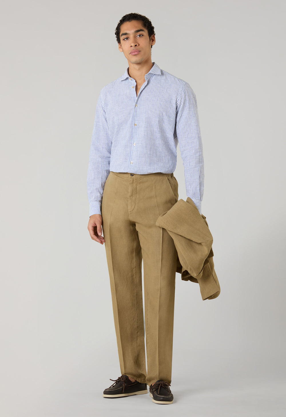 Joggers in lino tinto in capo cammello