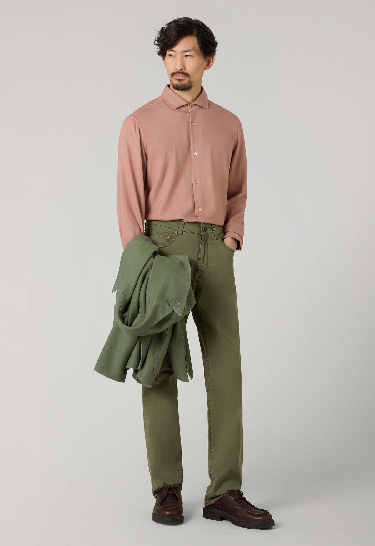 Pantalone a 5 tasche in cotone e seta tinti in capo verdi