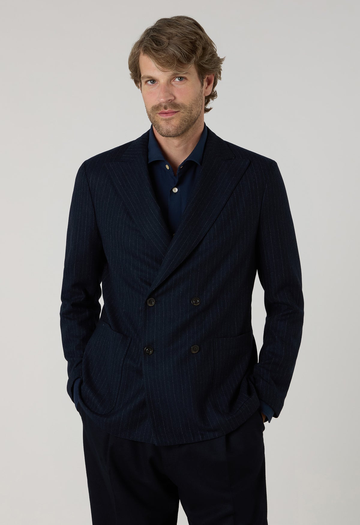 Giacca Easy gessata in misto lana blu