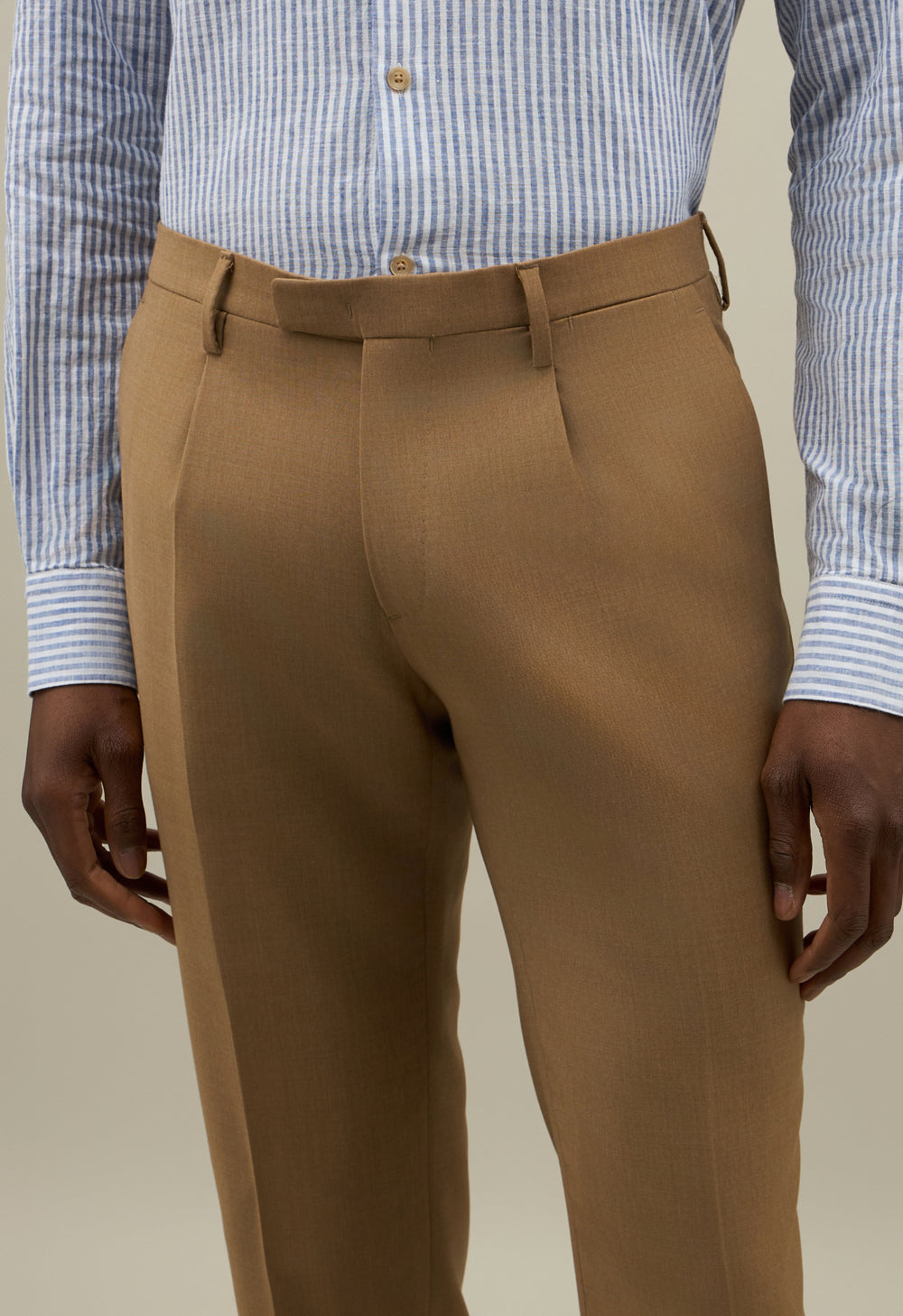 Abito B-Line in lana marrone