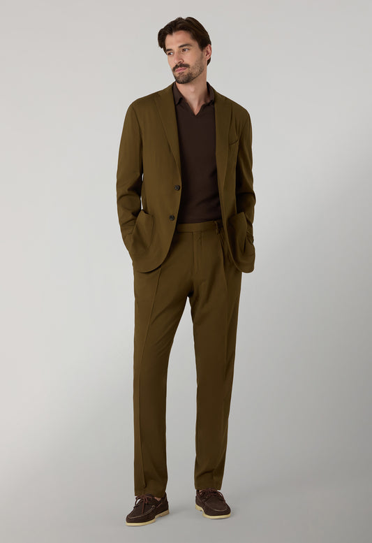 Brauner K-Suit aus High-Performance-Wolle