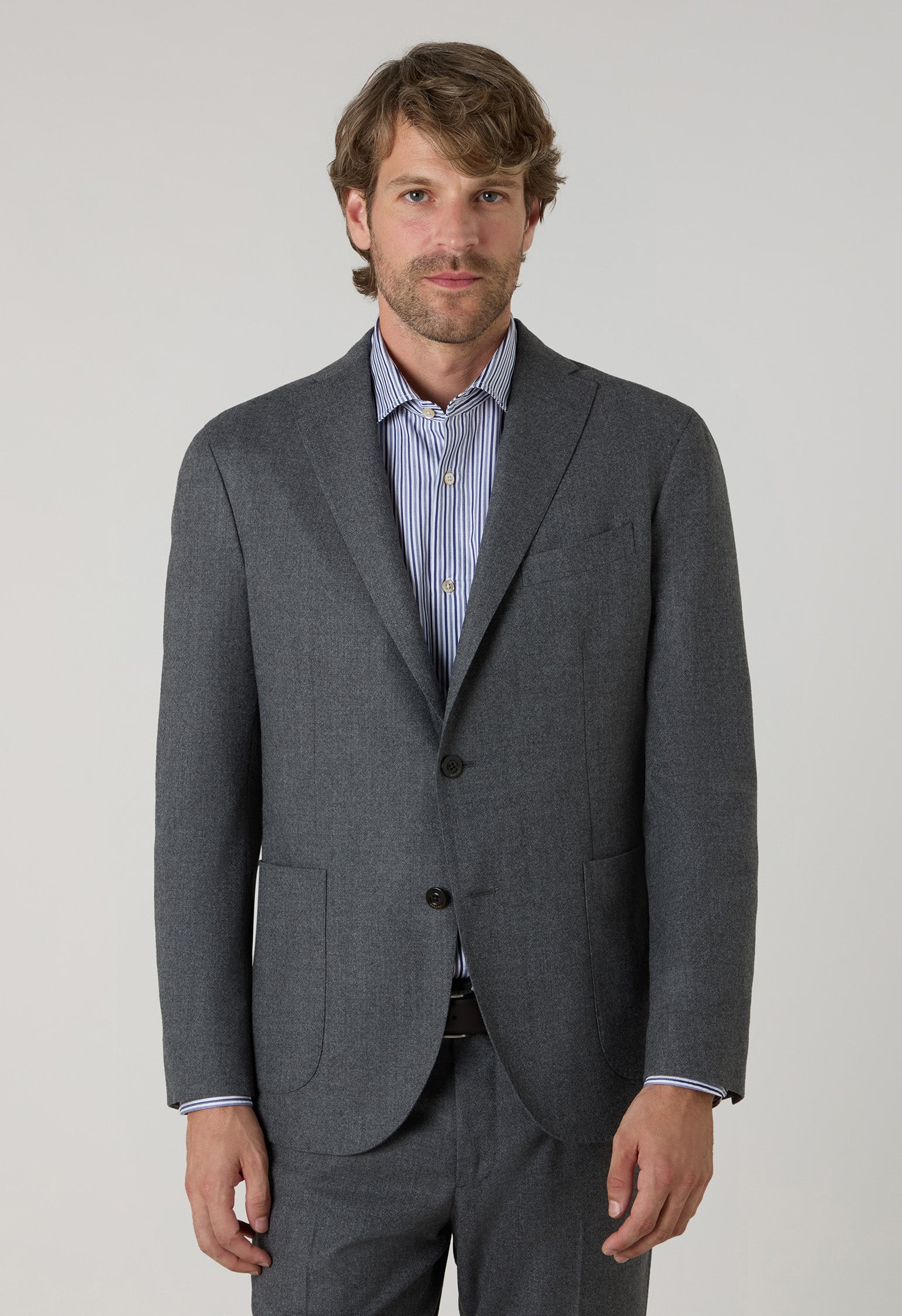 Grauer K-Jacket-Anzug aus Superlight-Flanell