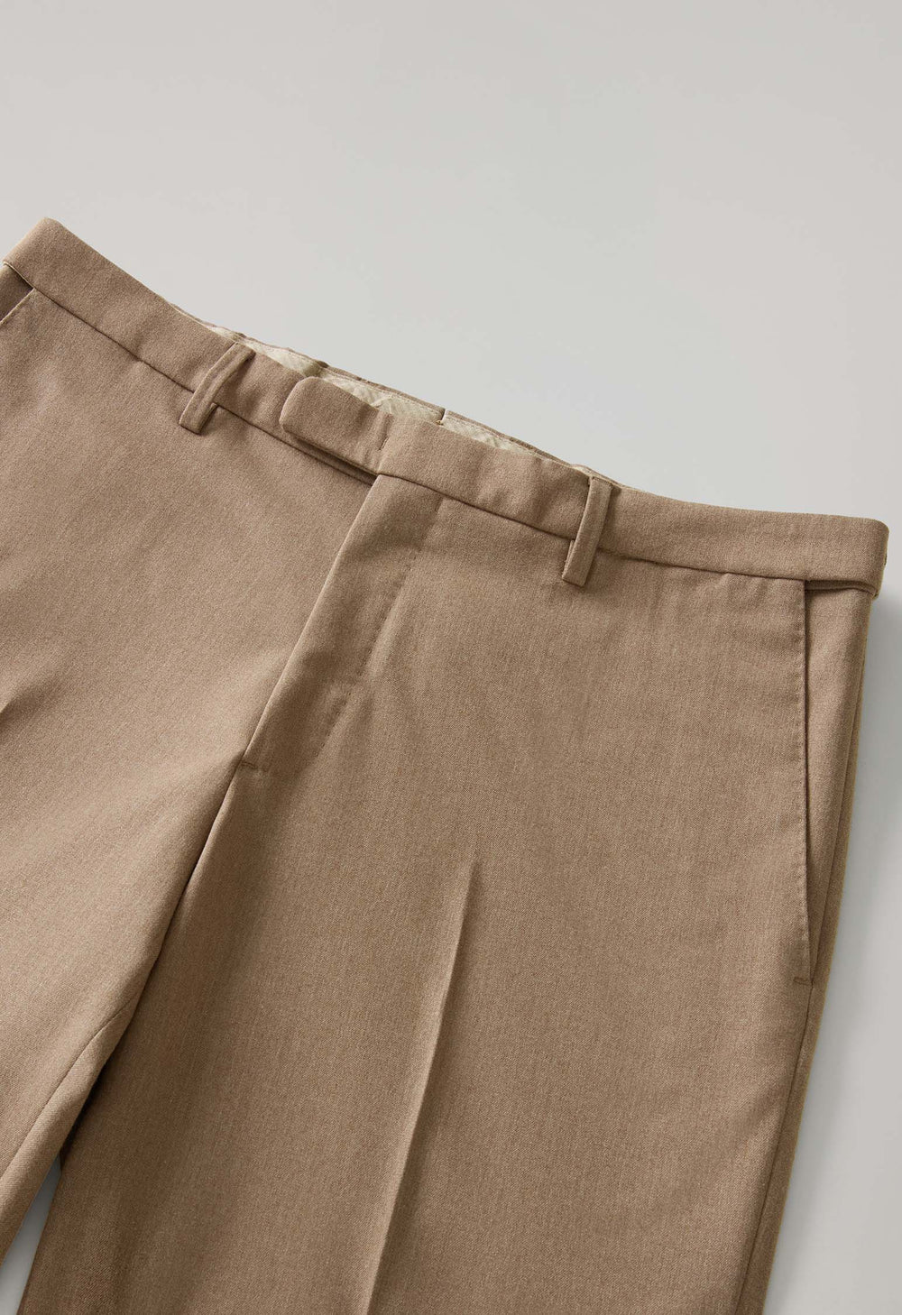 Abito K-Jacket in lana stretch beige con chiusura a tre bottoni